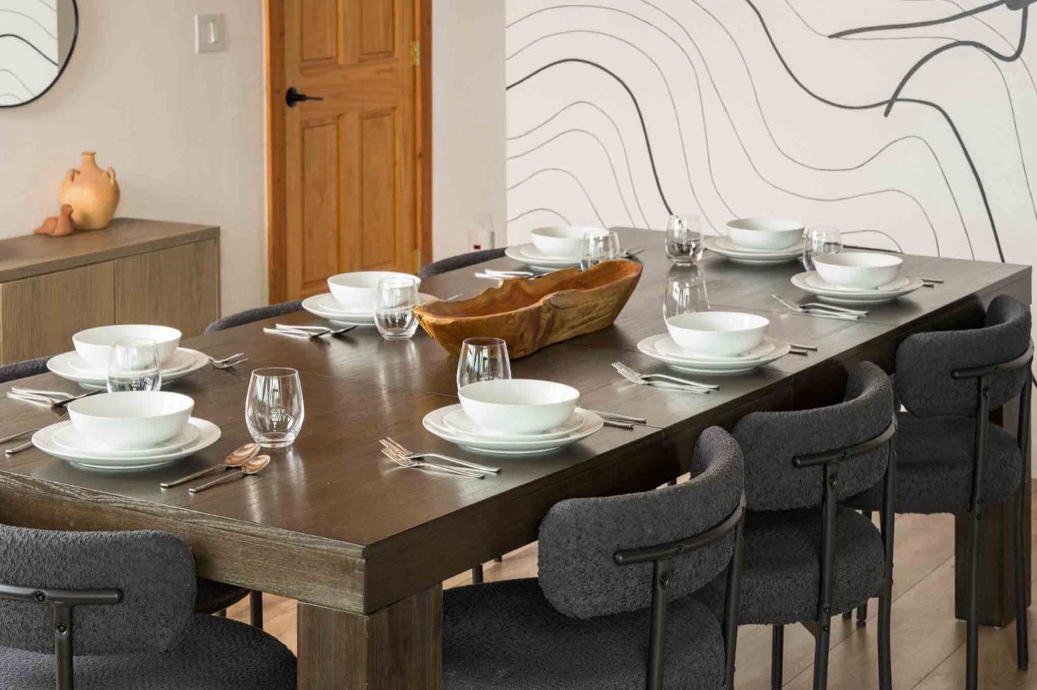 Dining Area — photo 2